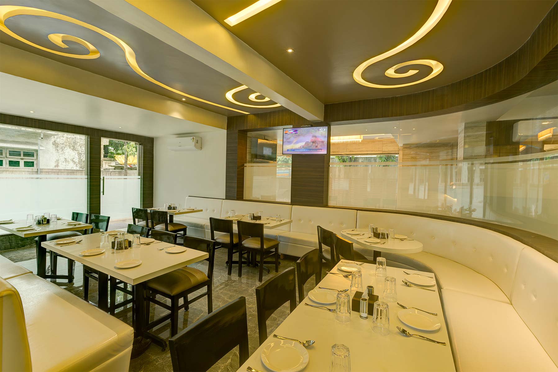 Multi Cuisine Restaurant